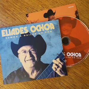 CD: Eliades Ochoa - Vamos a Bailar un Son